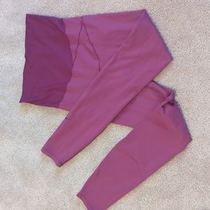 Nike Maternity High-waisted leggings - size S